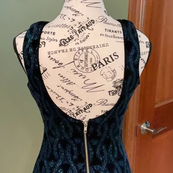 Speechless Black and Blue Halter Sheath Mini Dress, Size 3 - Picture 6 of 7